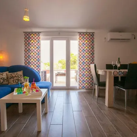 Appartement Zara Malinska
